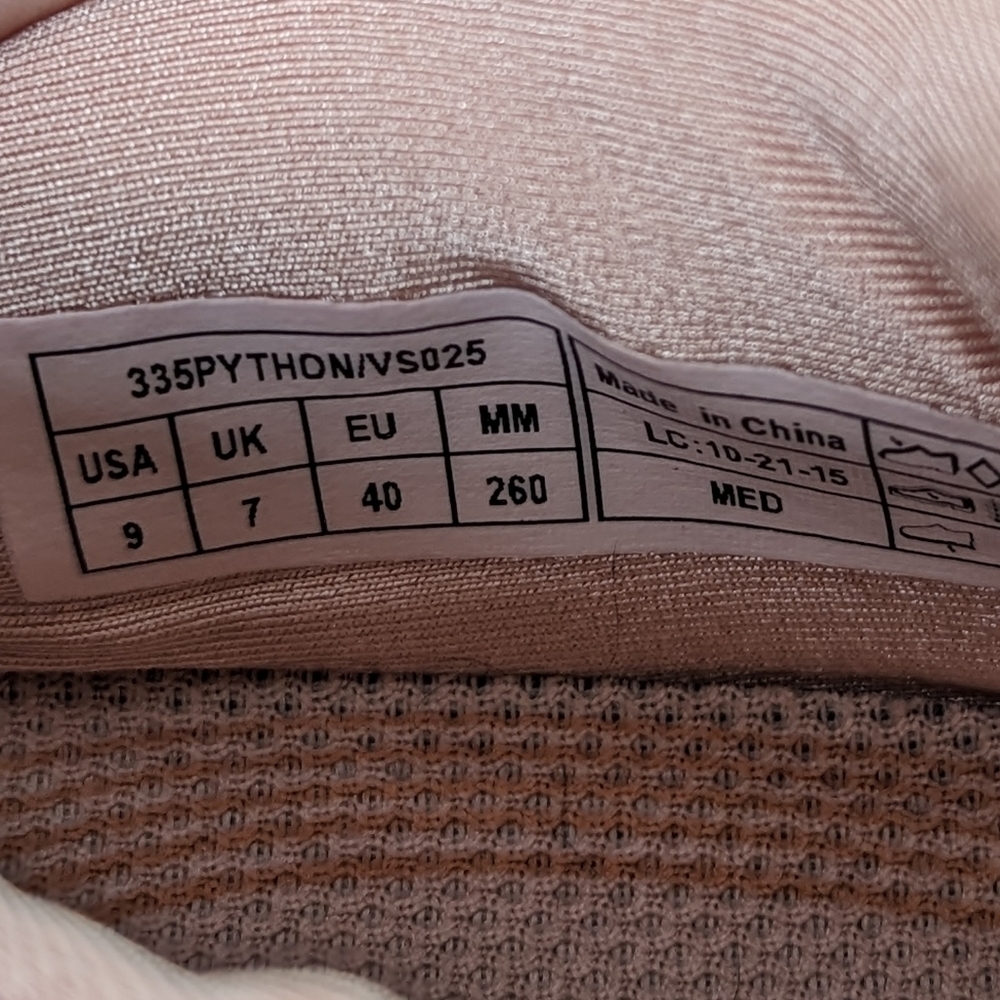 Vionic Python Print Peach Lace Up Running Athleti… - image 7